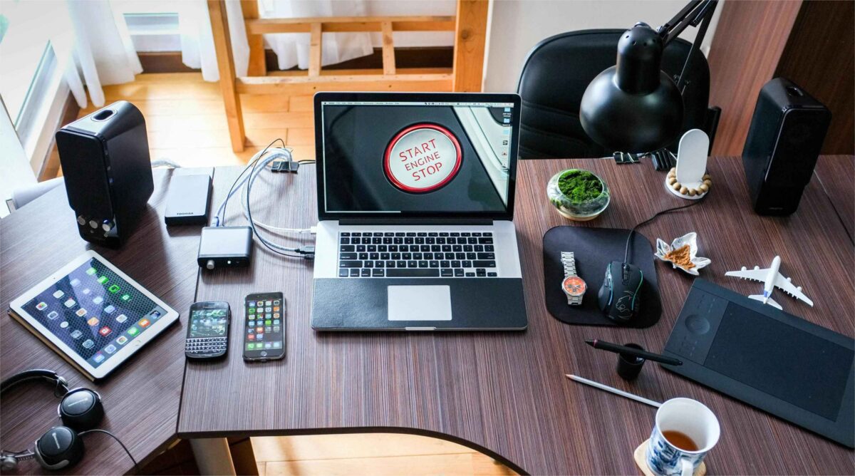 HDTechWorld Latest Tech, Govt Schemes & Online Income Guides